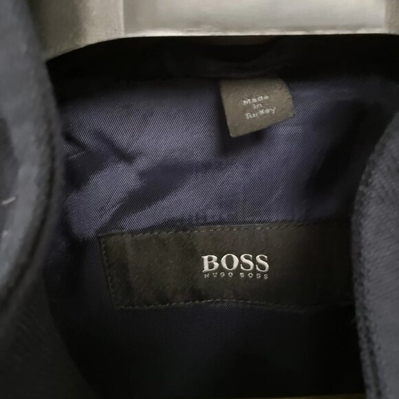 (I-33193) Hugo Boss Coat - Size Small - Picture 2 of 7
